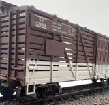 Walthers 933-3354 40' Stock Car w/ Slatted Ends HO Scale Like New