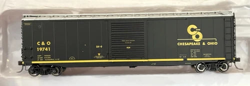 Atlas 20005854  50' AAR Plug-Door Boxcar Chesapeake & Ohio #19741 HO Scale NEW