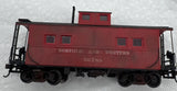ATHEARN RND74968 NORFOLK AND WESTERN 4 WINDOW CABOOSE WEATHERED AND CUSTOM PAINT HO SCALE WEATHERED AS IS Like New WRONG BOX