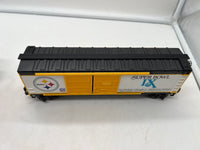 MTH Railking 30-74276 NFL - Pittsburgh Steelers Super Bowl 40' Double Door Box Car #40. O SCALE Like New