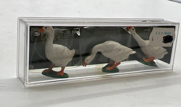Preiser 5327 Geese (3) farm animals G SCALE NEW