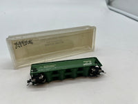 Atlas 3703 Burlington Northern Hopper N SCALE Like New Damaged Box