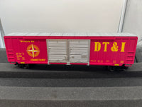 Lionel 6-17273 DETROIT, TOLEDO & IRONTON MODERN BOXCAR w Auto Frames #26852 O SCALE NEW