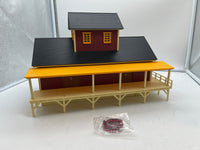 MTH Railking 30-90431 Pittsburgh Dry Goods Co. Dry Goods Transfer Warehouse. O SCALE Used Excellent AS IS Damaged Box