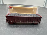 Atlas 50000737 ATSF Hopper Car N SCALE  WEATHERED AS IS Like New