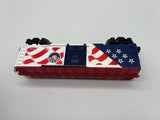 Lionel 6-26777 American flag patriotic boxcar with lights 2001 O SCALE NEW