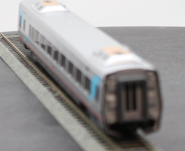 Bachmann Spectrum Acela Passenger Car 89943 HO SCALE Like New