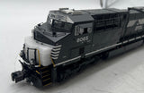 Lionel 6-82210 Norfolk Southern LEGACY Scale ES44AC Diesel #8065 O SCALE Used as is cosmetically