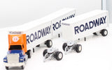 Winross 716 381 5638 Roadway Tractor w/triple trailers 1/64 SCALE Like New