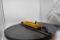 Lionel 3562-50 Postwar ATSF Yellow Operating Barrel Car w 6 barrels O SCALE Like New No Box