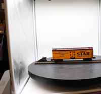 K-Line K742-80354 Armour Star Wood-Sided Reefer O SCALE Like New