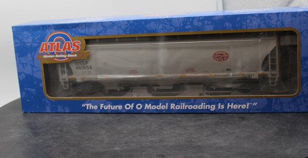 Atlas 3001129-7 O Trinity 5161 Covered Hopper BNSF (SP&S Heritage)  Golden spike limited edition O SCALE NEW