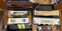 WEAVER PENN STATE GEISINGER U25B DIESEL LOCOMOTIVE #2000 WITH 4 FREIGHT CARS AND CABOOSE VERY LIMITED O SCALE NEW