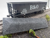 Walthers 932-2951 B&O 36' Offset Hopper Car W/Removable Load HO Scale Like New