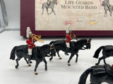 WILLIAM BRITAIN WB0443 THE LIFE GUARDS MOUNTED BAND LIMITED EDITION SOLDIERS COLLECTIBLE SET  Like New