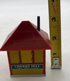 CH17mol   Cherry Hill Pop 17 (more or less) small trackside building O scale  Like New No Box
