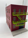 MTH Railking 30-90272 Solid State Televisions 3-Story City Building w/Fire Escape & Blinking Sign O SCALE NEW