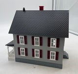 MTH Railking 30-9024 Gray w/Red Shutters Row House 2 O SCALE Like New