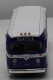 Corgi 54202 NORTHWEST GREYHOUND LINES GM Old Look Bus Corgi Classics Scale O SCALE Like New