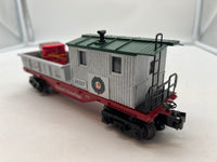 Lionel 6-26527 CHRISTMAS WORK CABOOSE WITH PRESENTS O SCALE Used Excellent missing some presents