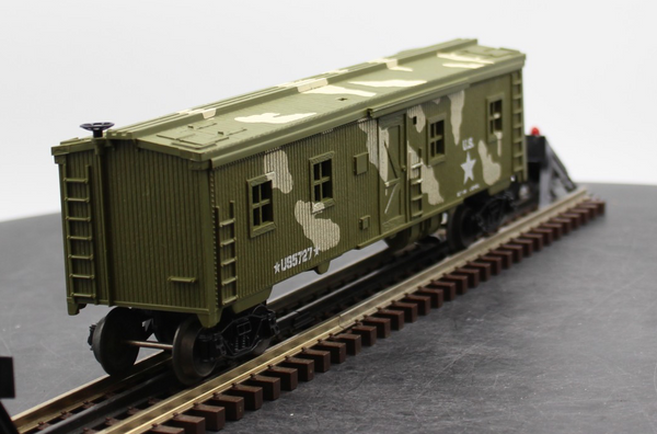 Lionel 6-5727 US Marines Bunk Car O SCALE Like New Damaged Box