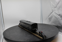 Lionel 2344C Postwar New York Central NYC F3 B Unit O SCALE Like New Damaged Box