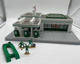 MTH 30-9101 Operating Sinclair Gas Station Building O Scale Used Damaged Box