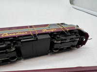 Life-Like Canadian Pacific CP Diesel Locomotive pair 4001 4401 HO SCALE Like New No Box