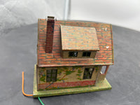 Lionel Prewar House #2 Lit (not original lighting) Used No Box as is