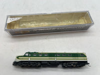 Walthers PROTO N 7743 Southern  Diesel Alco DL-109 - Powered -- #6400 (green, aluminum) N Scale Like New