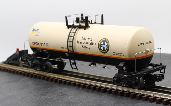 MTH 20-92014 Premier BNSF Tank Car O SCALE Like New