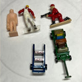 O Scale Figure Pack Workers and accessories USED AS IS