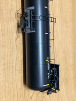 Walthers Proto 920-100760 Trinity Industries Leasing 55' Trinity Modified 30,145- Gal tank Car HO SCALE Used Excellent