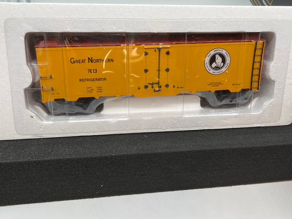 K-Line k-7613 Great Northern Refrigerator Reefer Car "See America First- Glacier National Park" O SCALE NEW