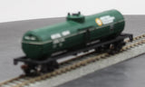 Walthers 931-1441 BC Rail Tank Car WalthersTrainline green, yellow, white HO Scale Like New