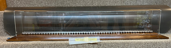 Lionel 6-14136 display case with dark wooden base Century Club II Exclusive NYC Niagara 38 Inch case O SCALE NEW