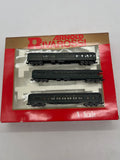 RIVAROSSI 0548 SET OF 3 PULLMAN PASSENGER CARS  GREEN N SCALE Like New