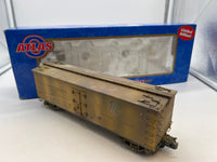 Atlas 6708-6 Pacific Fruit Express PFE Woodside Reefer 35225 3 Rail Weathered O SCALE WEATHERED AS IS Used Excellent
