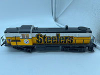 MTH Railking 30-4177-1e NFL - Pittsburgh Steelers RailKing Scale Diesel Locomotive  with Proto-Sound 2.0. O SCALE Like New Damaged Box