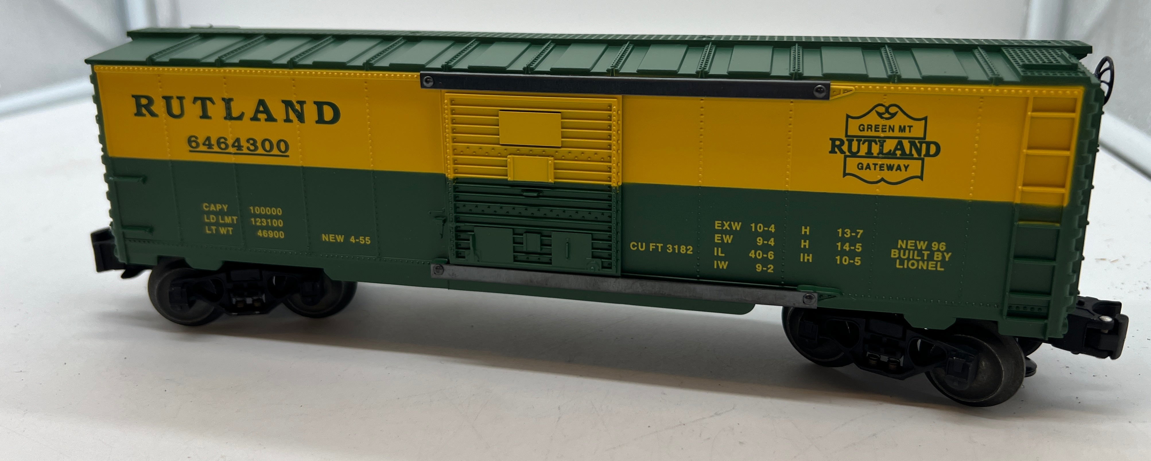 ABBC897A-A093-4F3C-A092-