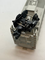 Atlas 2001609-1 REYNOLDS ALUMINUM PS-4750 Covered Hopper Trainman O Scale Used Excellent