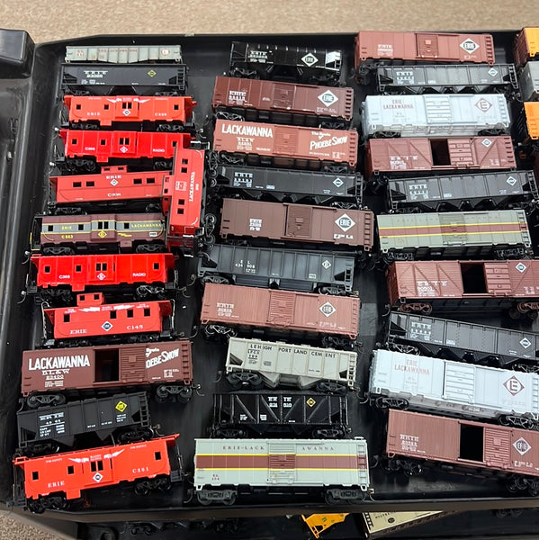 HO Scale Bargain Pack Erie Lackawanna Freight Cars-- 3 to 4 Random Freight Cars with Kadee Couplers