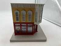 MTH Railking 30-90388 Frisky Business Pet Shop Corner Building w/Blinking Sign O SCALE Like New Damaged Box