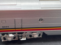 Lionel 6-11711 Santa Fe F-3 ABA diesel locomotive set with RS #8100 O SCALE Like New