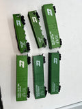 SET OF 6 BURLINGTON NORTHERN CARS ASSORTED WITH LATCH  COUPLERS AS IS  HO SCALE Used Excellent No Box