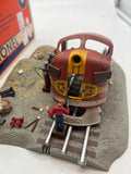 Lionel 6-34144 Santa Fe Scrap Yard O SCALE Used Damaged Box as is
