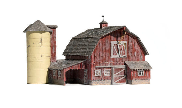 Woodland Scenics WDS BR5038 WDS5038 Old Weathered Barn - HO Scale NEW