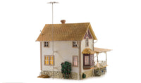 Woodland Scenics  WDS BR5046  WDS5046 Corner Porch House - HO Scale NEW