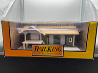 MTH Railking 30-90160 New York Central Train Depot -  O SCALE NEW damaged box