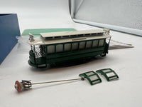 New Jersey Custom Brass NJCB  TO-404 Metropolitan Street Railway Single Truck Trolley closed trolley painted green./ white HO SCALE Like New